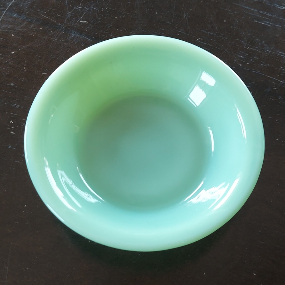 Anchor Hocking Fire King Small Jadeite Dish